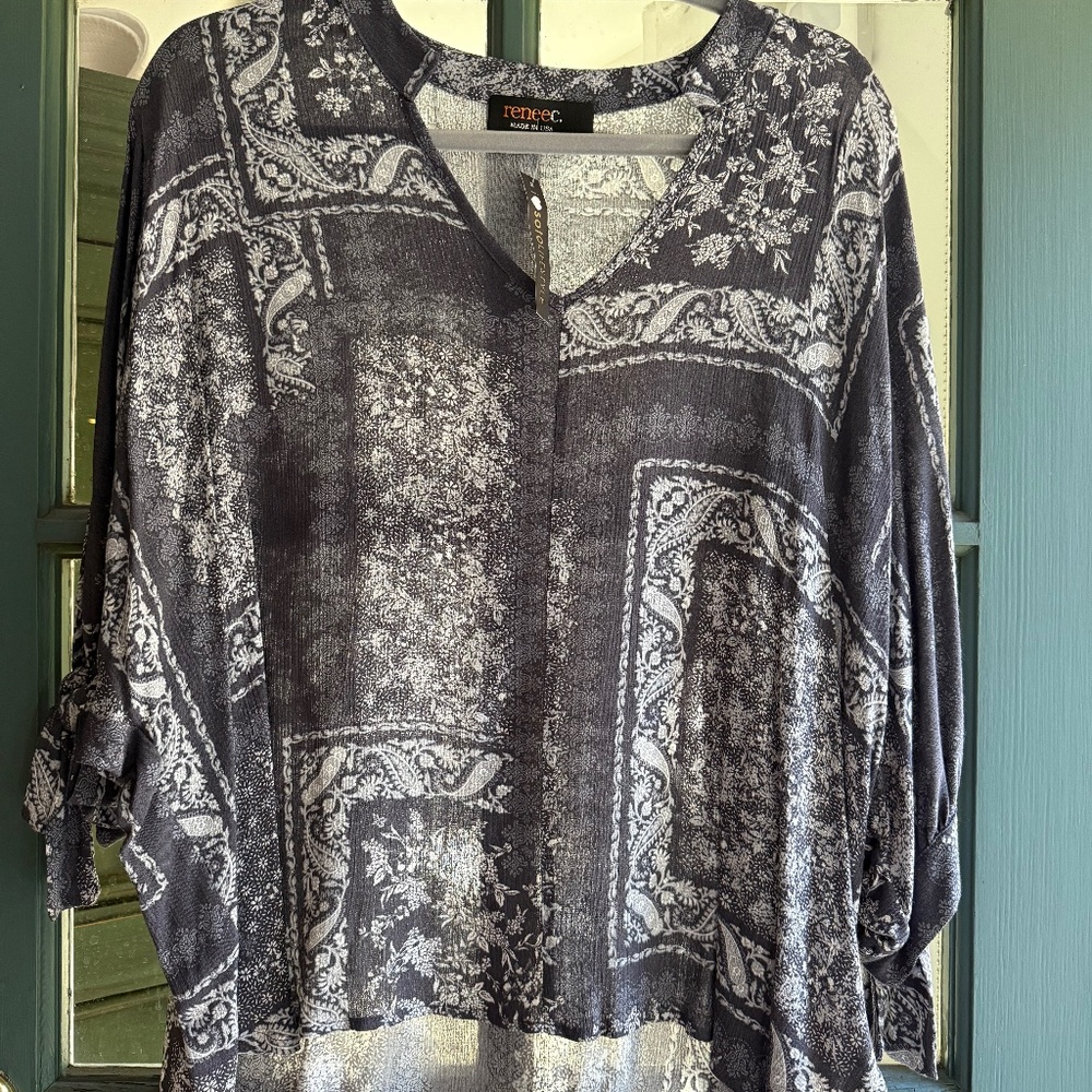 Grey, Soto lifestyle, small.